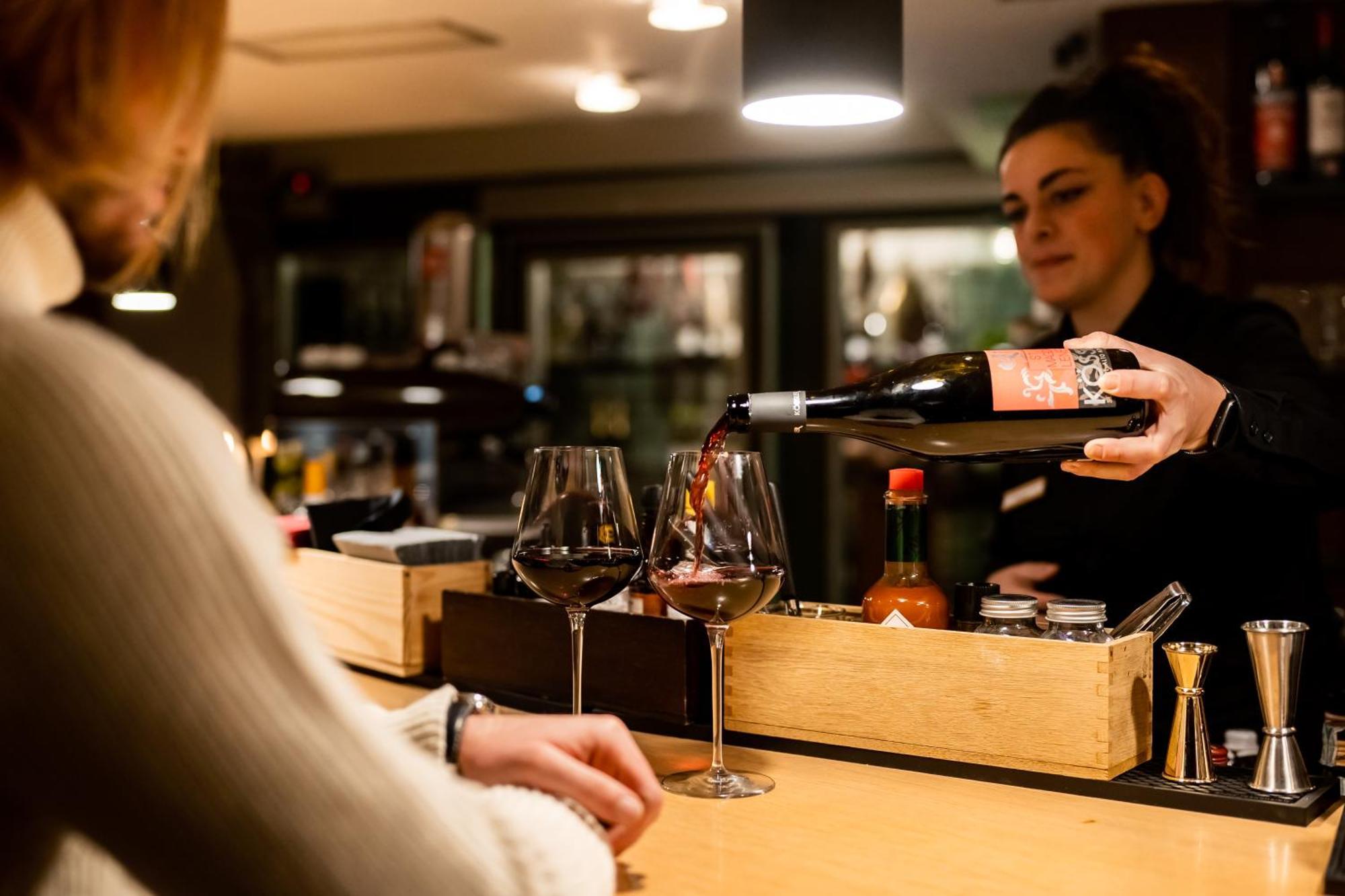 Sporthotel Teresa Badia  Eksteriør bilde